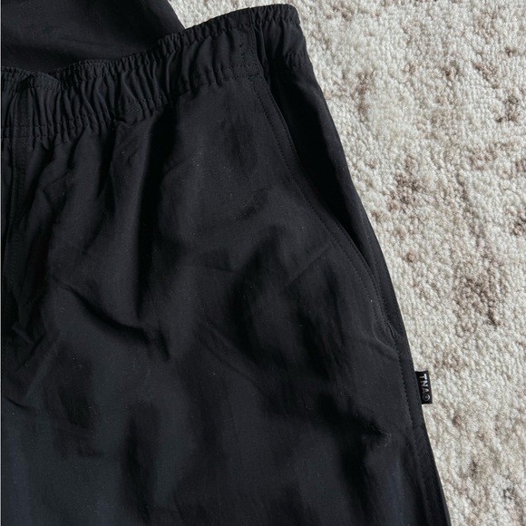 aritzia pants - Picture 2 of 3